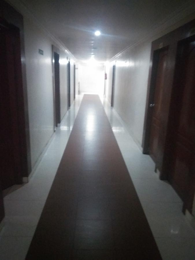Ettumanoor Hotel Malika Residency מראה חיצוני תמונה