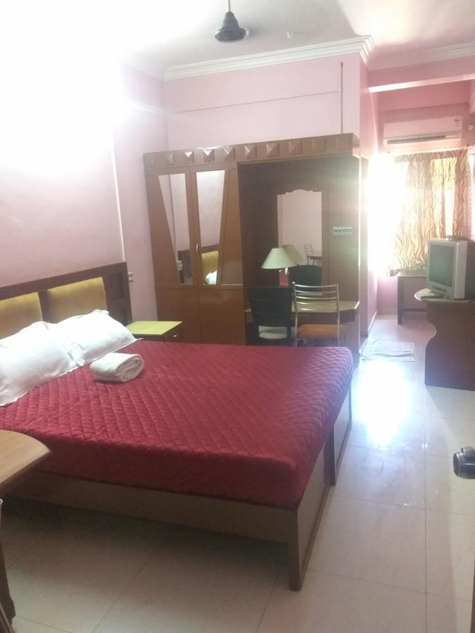 Ettumanoor Hotel Malika Residency מראה חיצוני תמונה