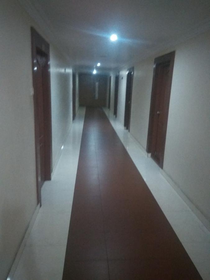 Ettumanoor Hotel Malika Residency מראה חיצוני תמונה